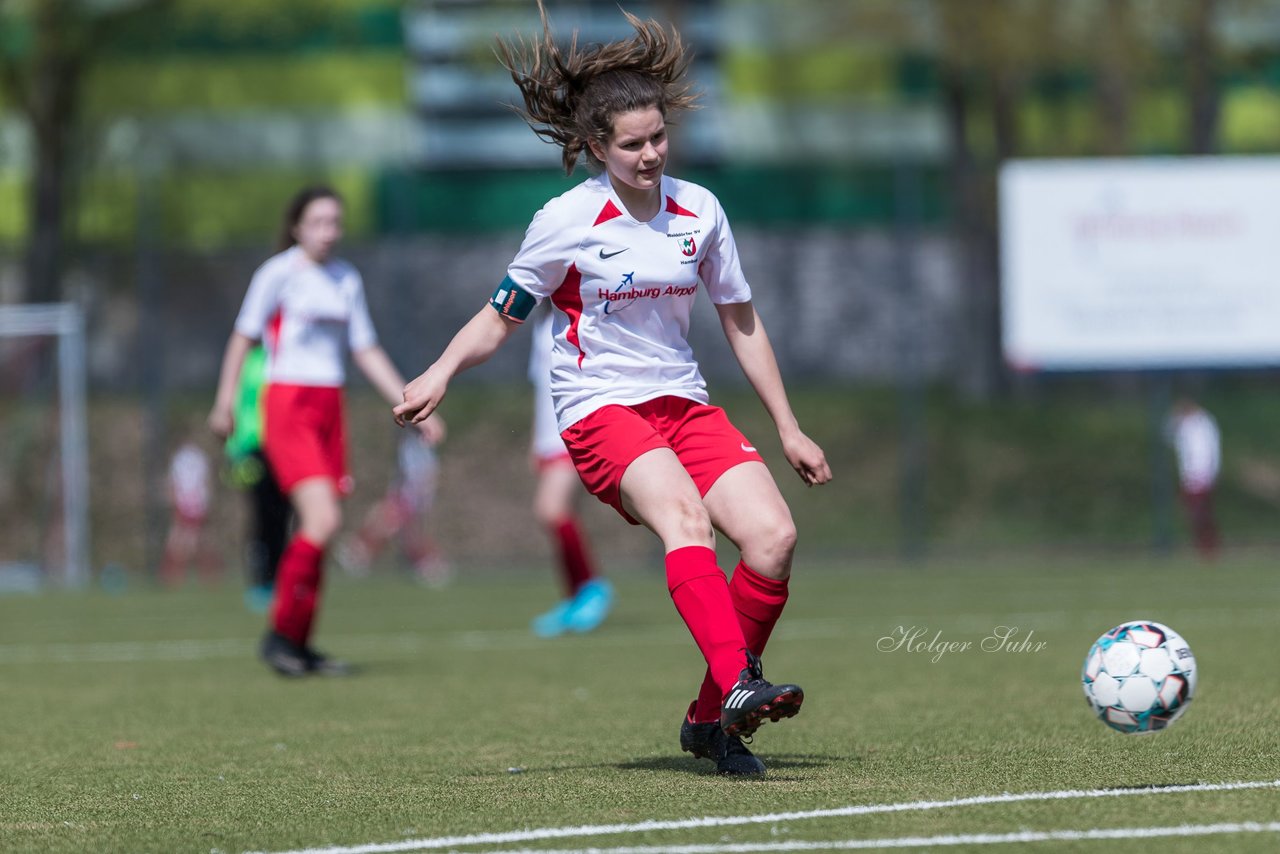 Bild 179 - wCJ Walddoerfer 2 - VfL Pinneberg 2 : Ergebnis: 7:0